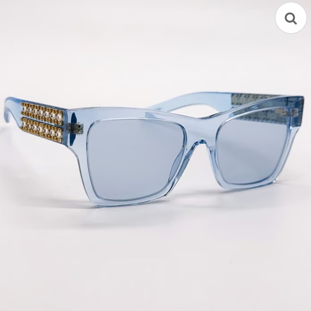 Pre-Order! Excluded Givenchy Sunglasses, New 325 - Picture 10 of 15